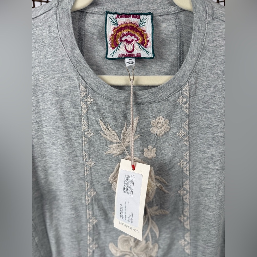 Johnny Was Gray Seamed Knit Midi Dress Embroidered Puff Sleeve M NWT - Picture 6 of 7